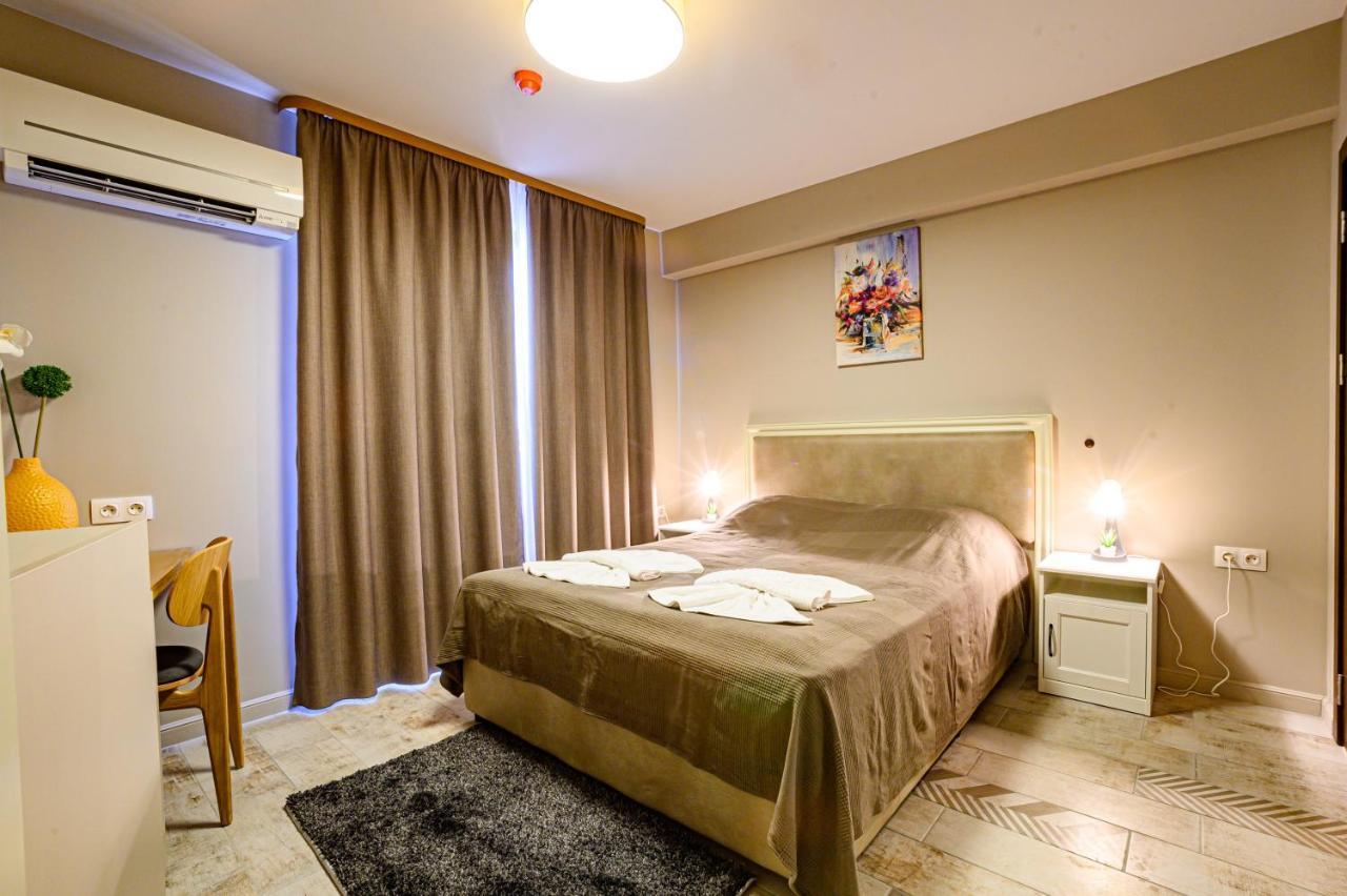 Antique Boutique Hotel Pavel Banya Bagian luar foto