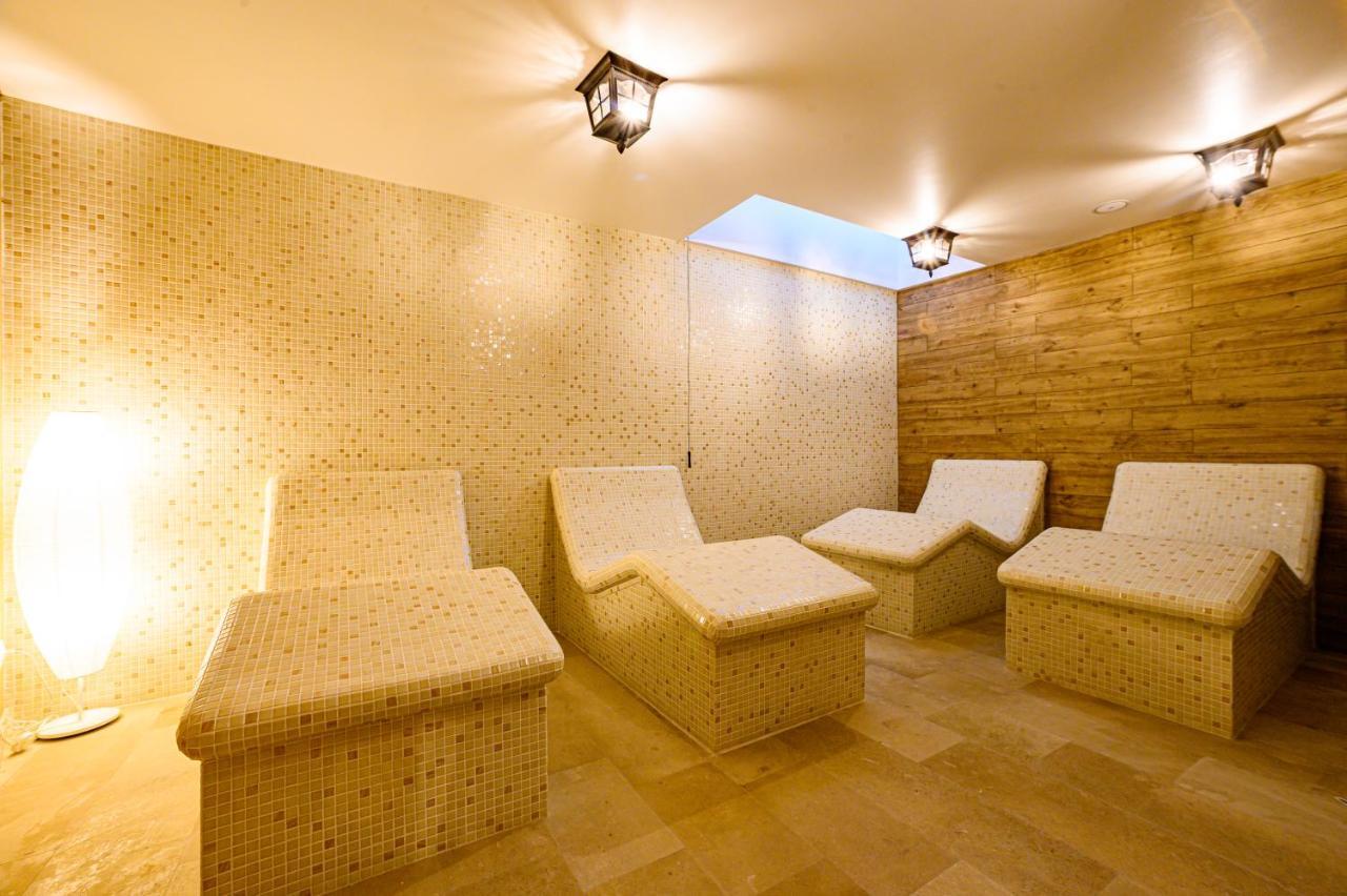 Antique Boutique Hotel Pavel Banya Bagian luar foto